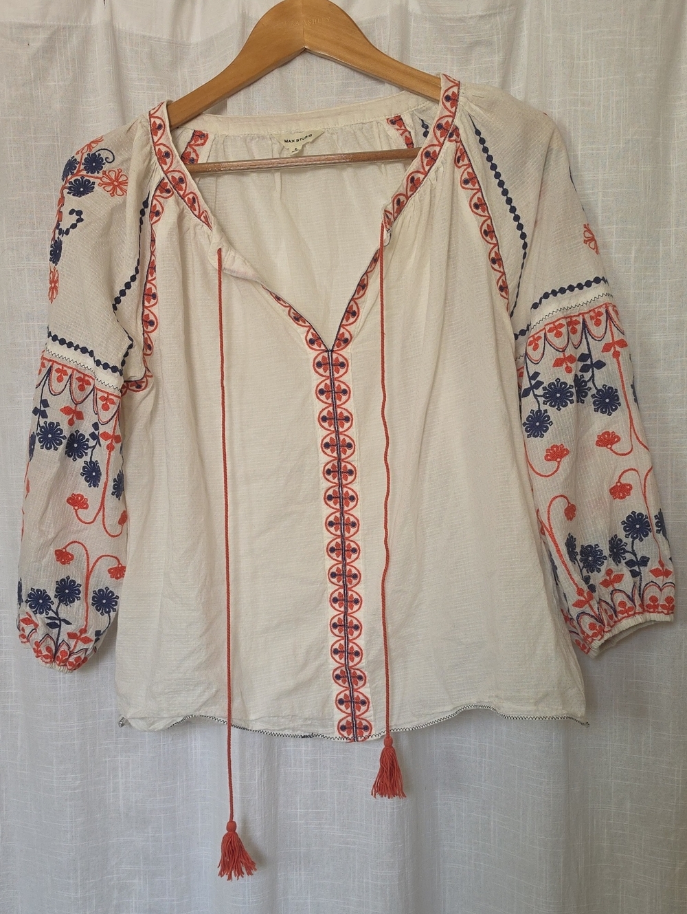 Max Studio Cream Tunic with Coral & Navy Embroidery